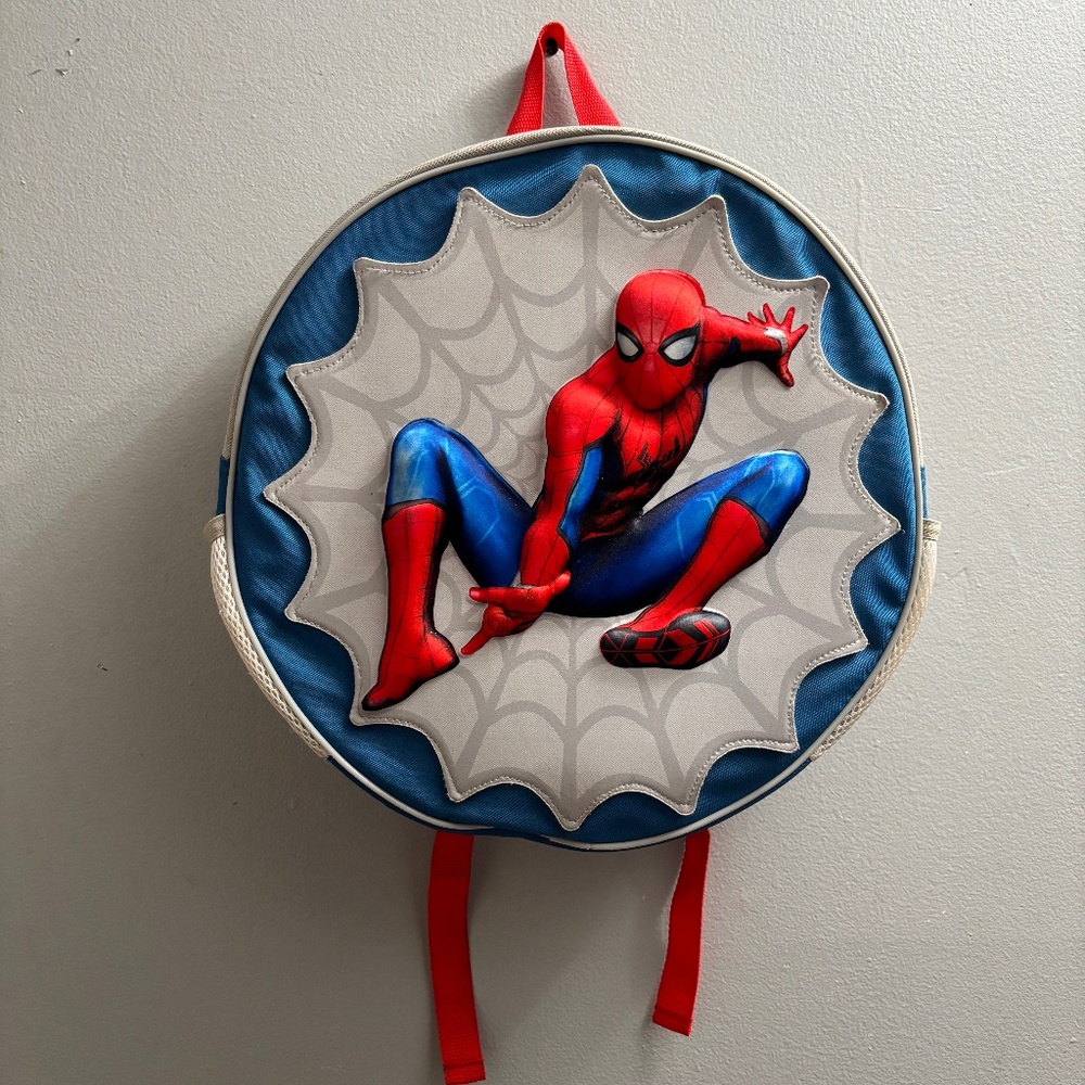 SpiderMan 3D round backpack
